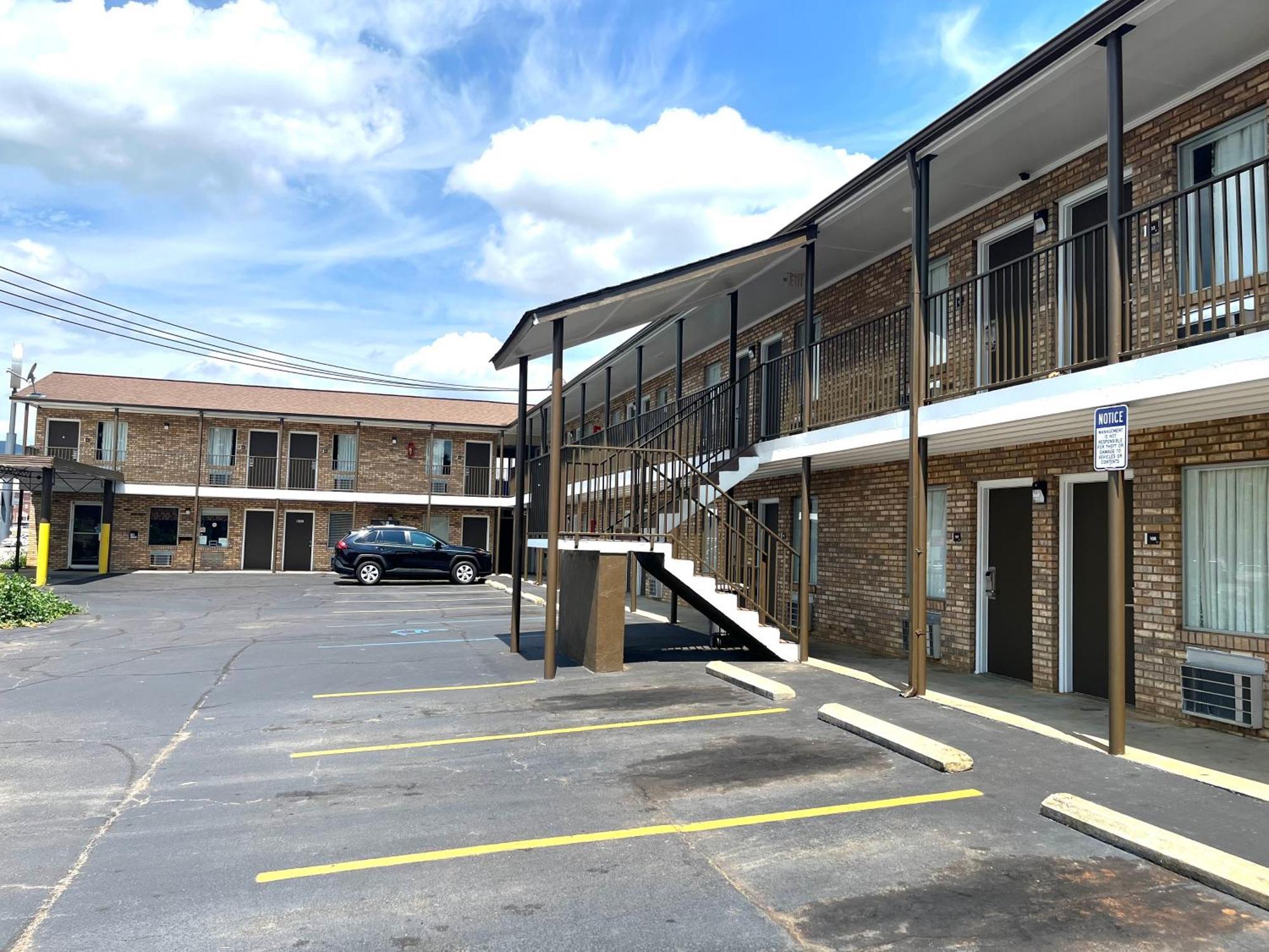Red Carpet Inn Oxford Exterior foto